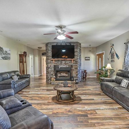 Spacious Group-Friendly Georgia Home On Lake Trenton Eksteriør bilde